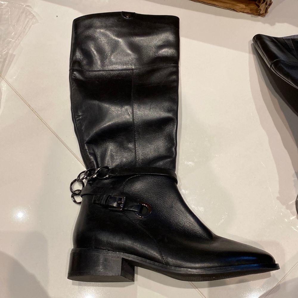 Seychelles leather boots. Brand new